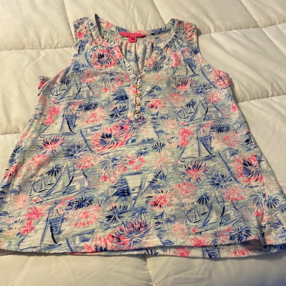 Lilly Pulitzer Tops - Lilly Pulitzer tank size small